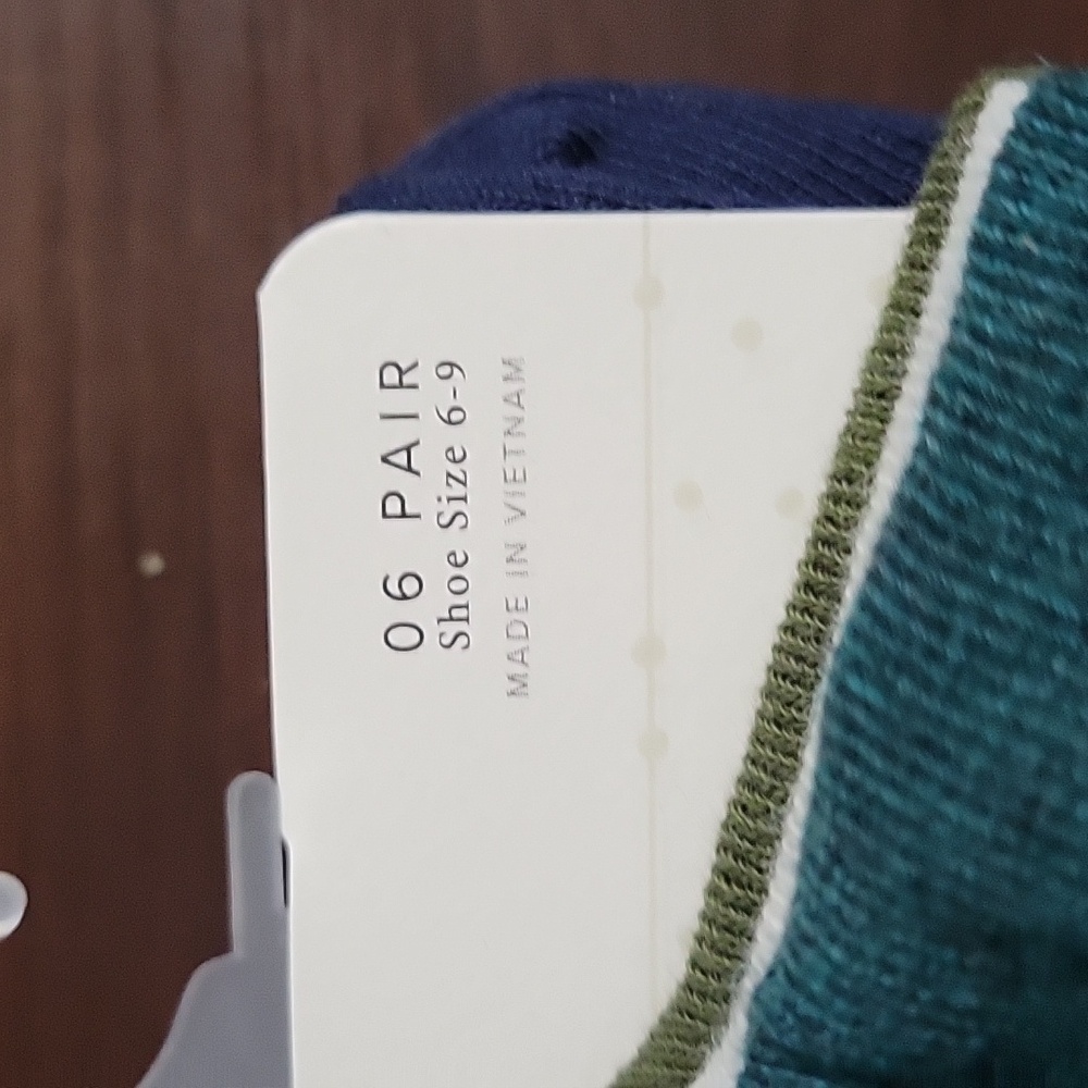 Goldtoe Socks - Picture 2 of 4